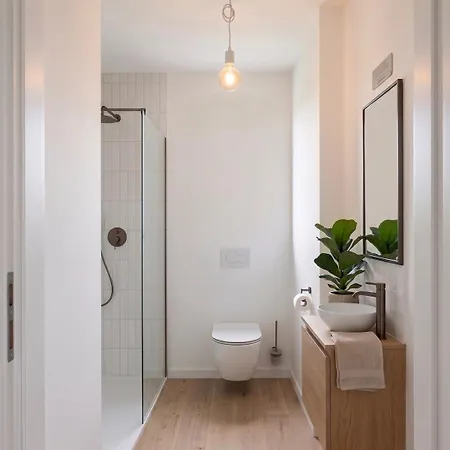 Seaside Forest Aroa Apartment *